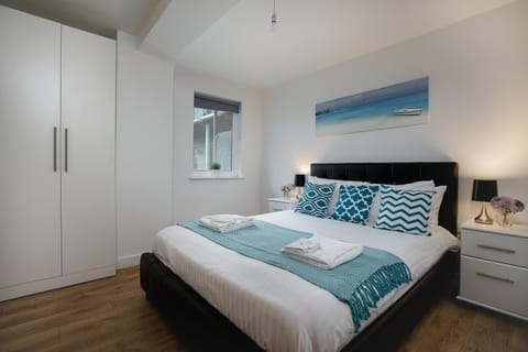 Bed, Bedroom, wardrobe