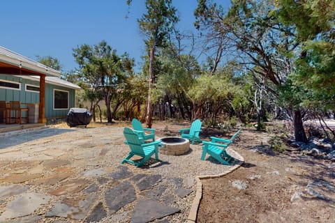 Tanglewood Retreat | Updated house in Spring Branch with a large yard House in Spring Branch