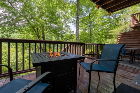 Tre L House in Watauga Lake