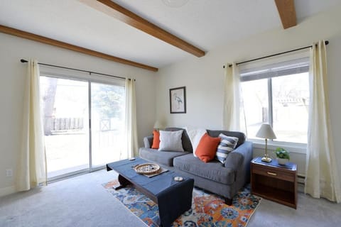 Modern North Fargo Home near the Fargodome House in Moorhead