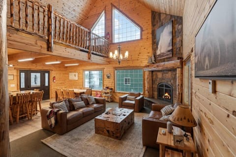 Old Faithful Lodge House in Idaho
