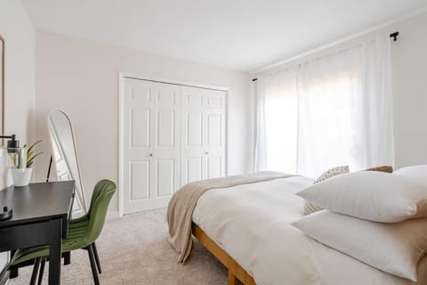 Athena FULL Property House in Leucadia