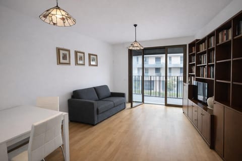 Library, TV and multimedia, Living room, Seating area