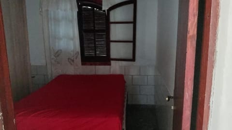 Casa com piscina churrasqueira Wi Fi 500m da praia do boi Arubinha House in São Pedro da Aldeia