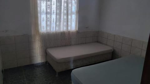 Casa com piscina churrasqueira Wi Fi 500m da praia do boi Arubinha House in São Pedro da Aldeia