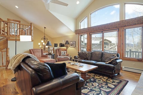 Bachelor Springs 44 - Luxury Retreat for Couples & Families House in Avon