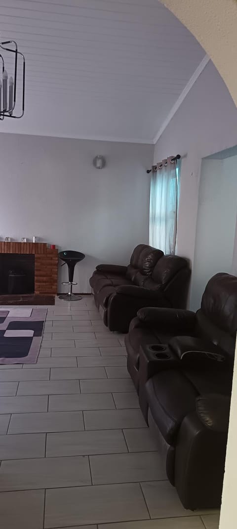 Accomodation in Cape Town Vacation rental in Cape Town