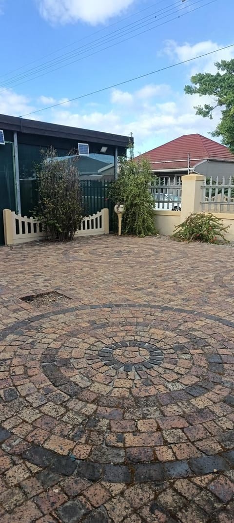 Accomodation in Cape Town Vacation rental in Cape Town