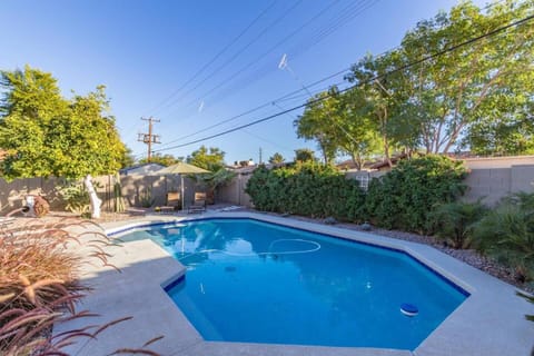 Poolside Scottsdale Oasis near Old Town & Ballparks House in Mesa