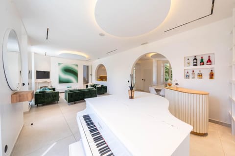 Villa Rosoliel Villa in Cannes