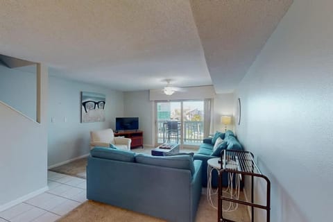 Little Lagoon Beach Access Fishing Pier Sleeps 8 Apartment in West Beach