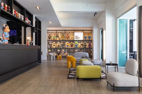 Lobby or reception, Lounge or bar, Seating area