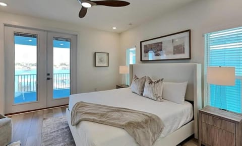 Summer House at Yacht Harbor House in Ono Island