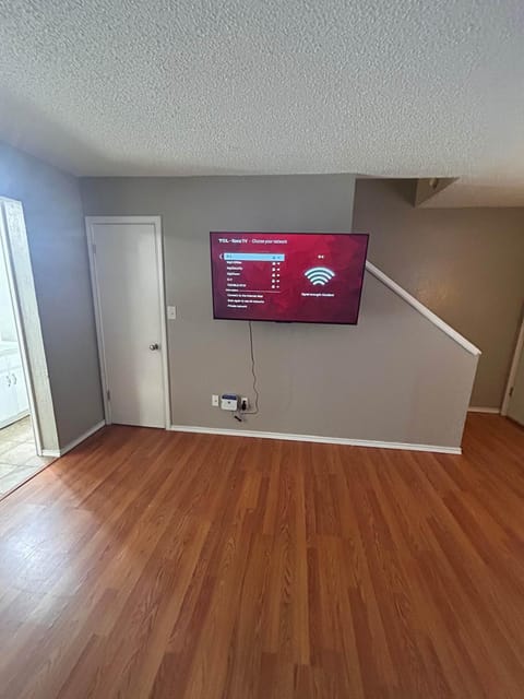 Near Fort Sill Cozy 2-Bedroom Townhouse House in Lawton