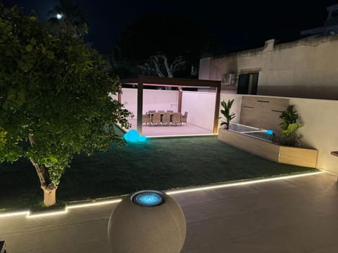 Patio, Garden, Garden view