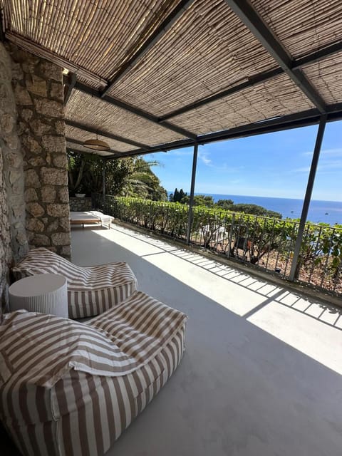 Villa Volare, Capri Apartment in Capri