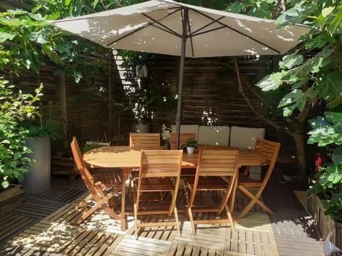 Le Nid Bord De La Loire Vacation rental in Orléans