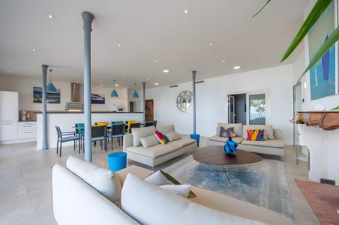 Property building, Living room