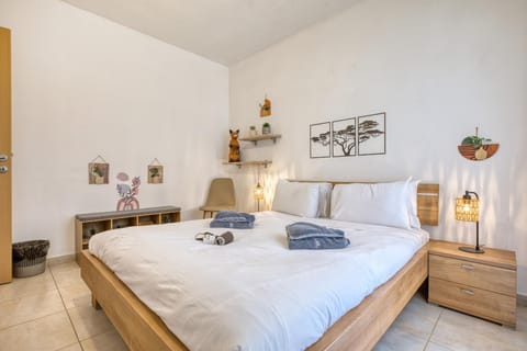 Elegant 3 bedroom apartment, family friendly with sun terrace and hot tub SMAS1-1 Apartment in Marsaskala