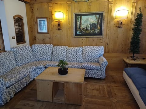 Sweet Home Cortina Apartment in Cortina d Ampezzo