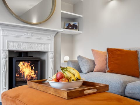 Communal lounge/ TV room, Living room