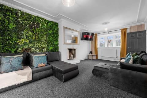 TV and multimedia, Living room