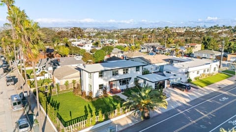 Vista Voltaire by Coastline Vacation Rentals House in Ocean Beach