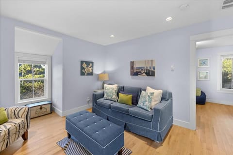 Fit To Be Tide House in Lincoln City