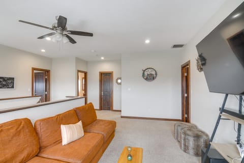 4 Mi to Hot Springs! Modern Mtn Home in Pagosa House in Pagosa Springs