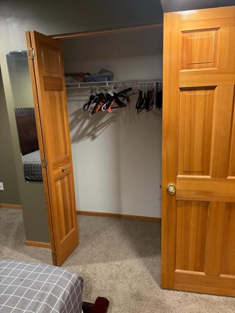 Private Room near Valleyfair & Mall of America House in Prior Lake