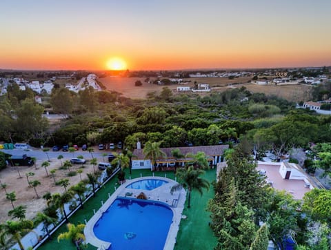 Property building, Bird's eye view, Beach, Swimming pool