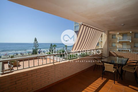 View (from property/room), Balcony/Terrace, Beach