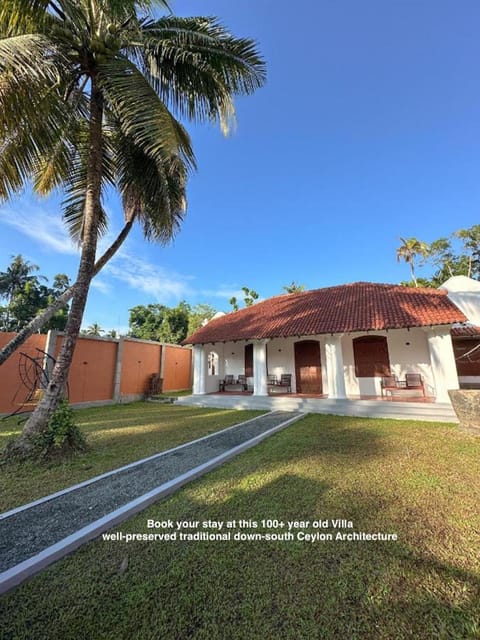 Property building, Natural landscape, Garden view