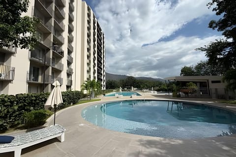 Bird's eye view, Swimming pool
