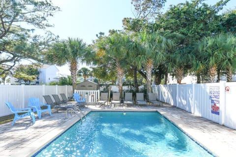 A Copa Banana House in Surfside Beach