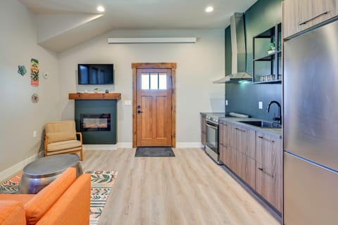 1 Mi to Main Street Extended Stay in Buena Vista! Apartment in Buena Vista