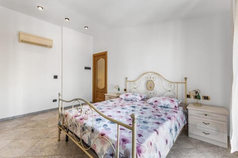 Large apartment with terrace AC e WiFi Apartment in Sesto San Giovanni