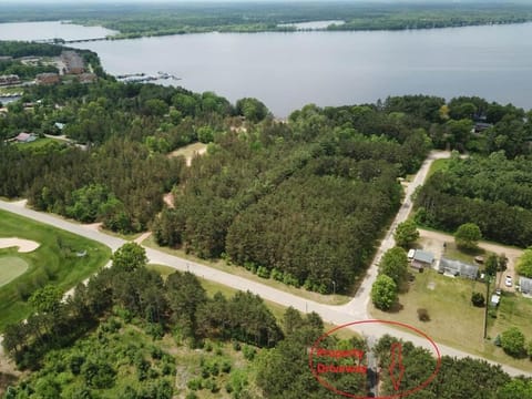 Pine Forest Villa w/hot tub 5 min from Lake House in Castle Rock Lake