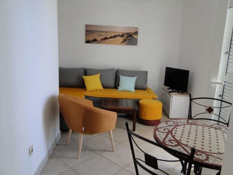 Apartment Villa Laguna 2 Ferienwohnung für 4 Personen by Interhome Apartment in Šibenik-Knin County, Croatia