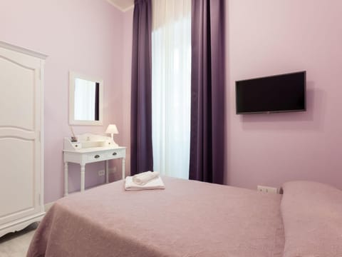 Apartment Drei Wohnungen in der Nähe des Vatikans - Prati- Rom by Interhome Apartment in Rome