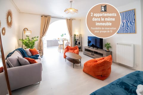 Living room, Photo of the whole room, internet
