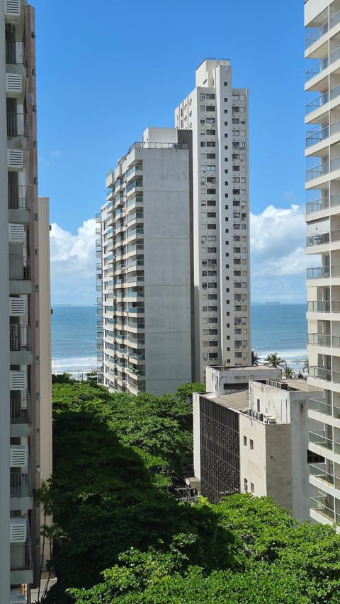 City view, Sea view