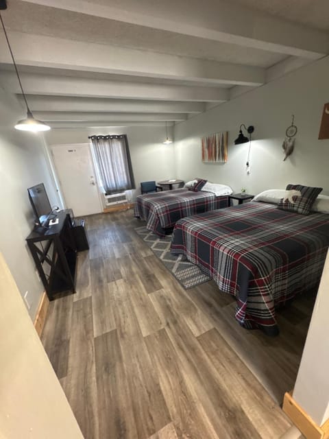 TV and multimedia, Living room, Bedroom