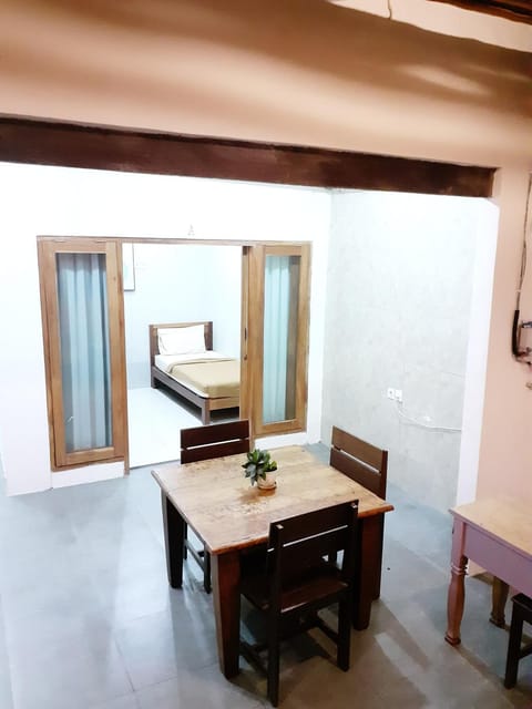 Indi dormitory Hostel in North Kuta