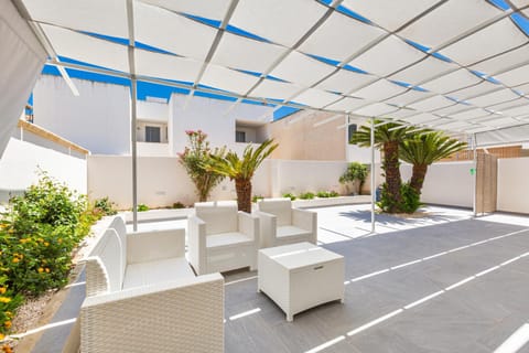 Patio, Summer, Garden, Balcony/Terrace, Garden view, furniture
