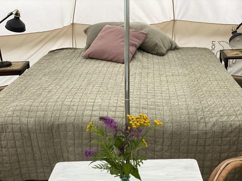 Romantic glamping in the forest near a sandy beach Luxury tent in Zealand