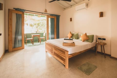 Bed, Photo of the whole room, Bedroom, air conditioner