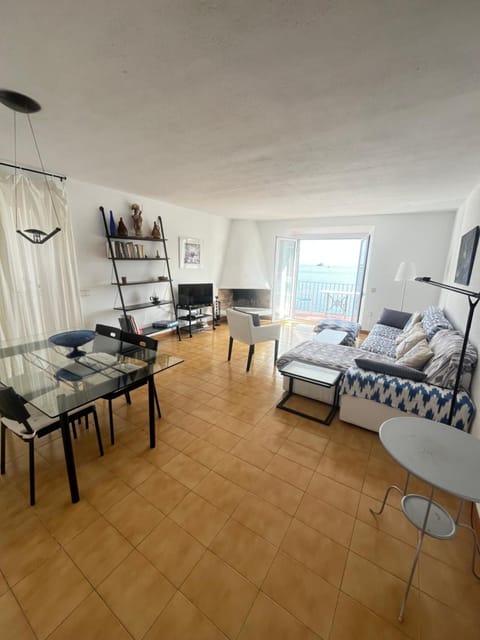 Vistas exclusivas al mar Apartment in Cadaqués