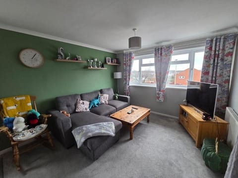 Flat rental for cheltenham raceweek - sleeps 6 Apartment in Cheltenham