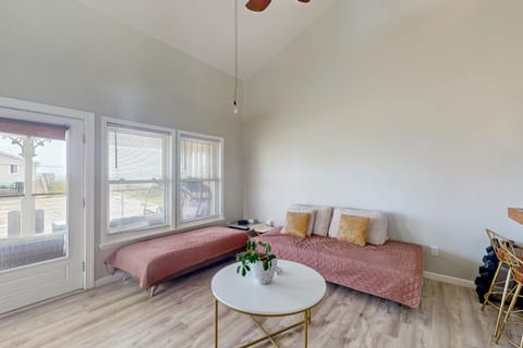 NTB0221 Seashore Cove House in North Topsail Beach